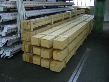 Despatch in wooden boxes at MST Edelstahlrohr